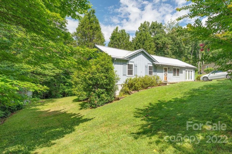 Property image 2 at 34 Locust Street, Black Mountain, NC 28711
