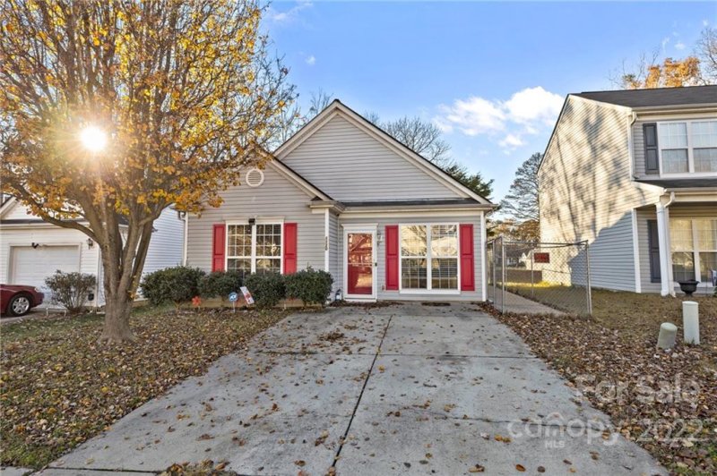 1120 Hannah Rae Court