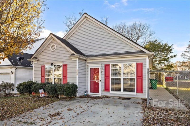 Property image 2 at 1120 Hannah Rae Court, Charlotte, NC 28214