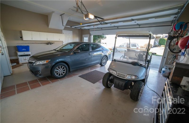 Property image 5 at 38 Par Drive, Granite Falls, NC 28630