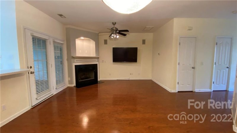 Property image 2 at 17021 Commons Creek Drive, Charlotte, NC 28277