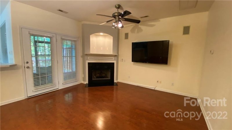 Property image 3 at 17021 Commons Creek Drive, Charlotte, NC 28277