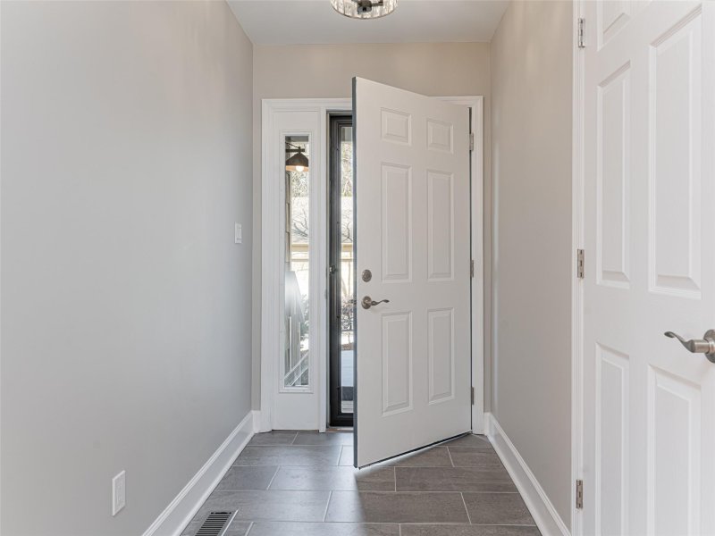 Property image 5 at 128 Beaver Ridge Road, Asheville, NC 28804