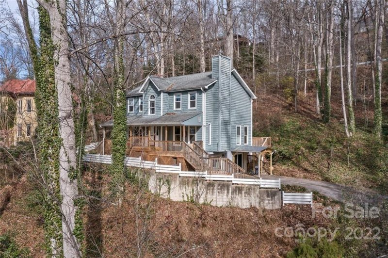 Property image 2 at 602 Old Toll Road, Asheville, NC 28804