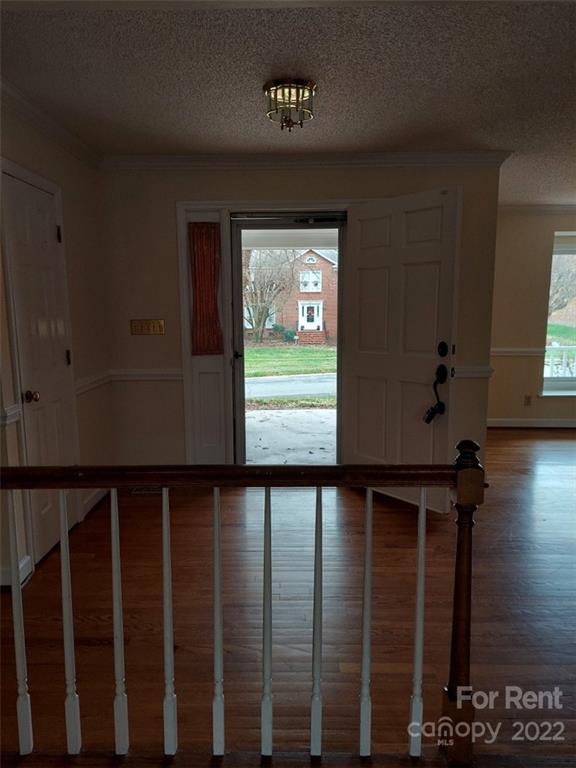 Property image 3 at 922 Evian Lane, Matthews, NC 28105