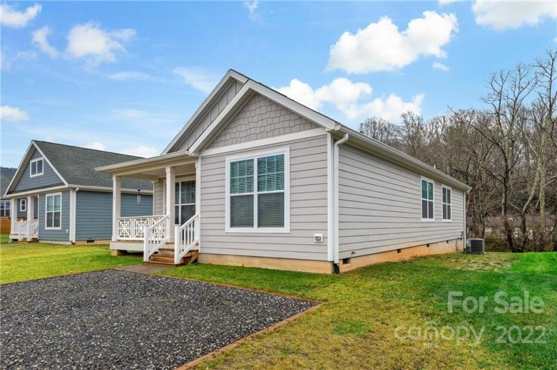 Property image 3 at 1208 Seven Sisters Lane, Black Mountain, NC 28711