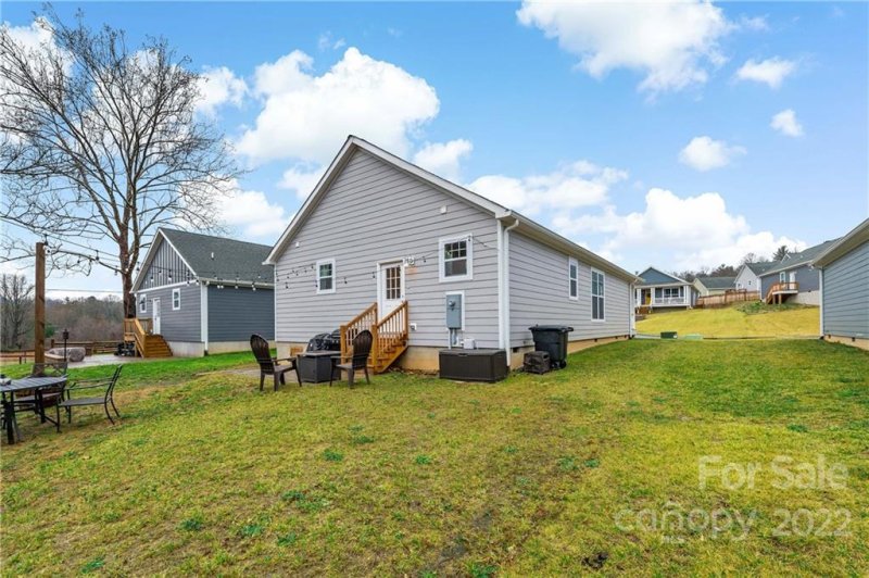 Property image 4 at 1208 Seven Sisters Lane, Black Mountain, NC 28711