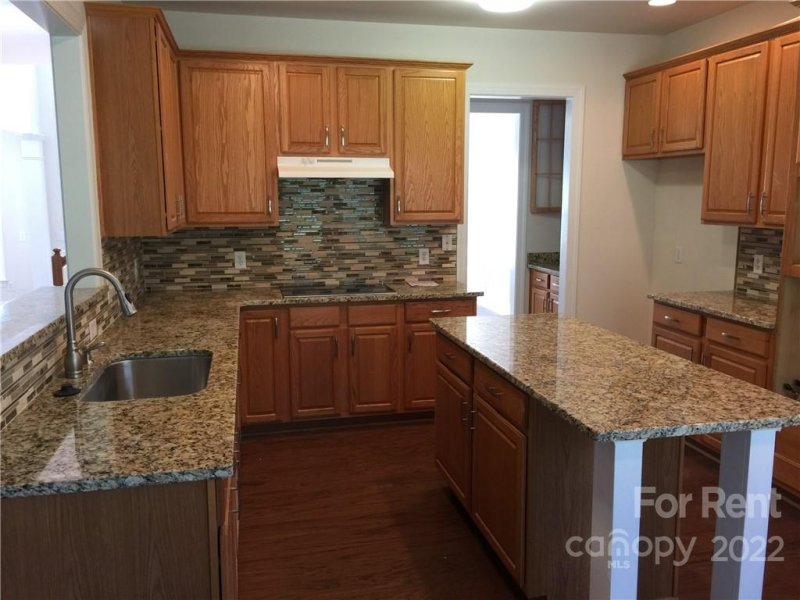 Property image 3 at 10304 Merlin Meadows Court, Charlotte, NC 28277