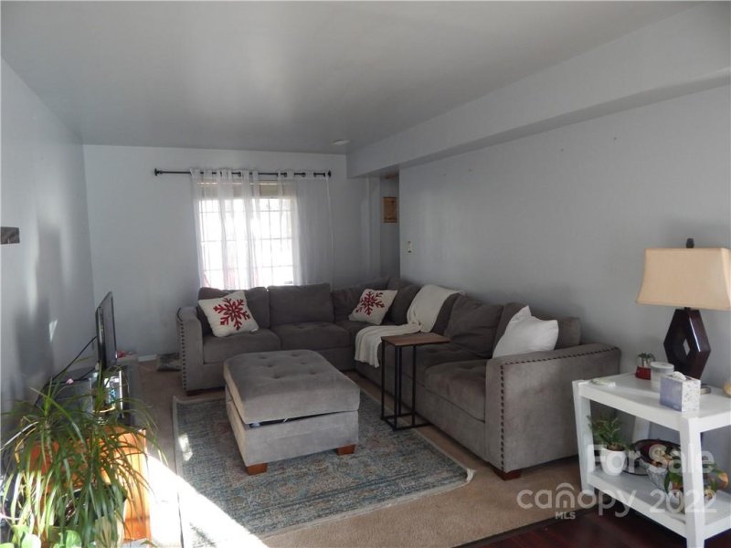 Property image 3 at 9027 Touchstone Lane, Charlotte, NC 28227