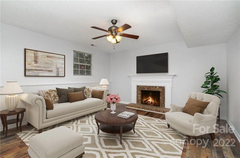 Property image 3 at 11218 Kempsford Drive, Charlotte, NC 28262