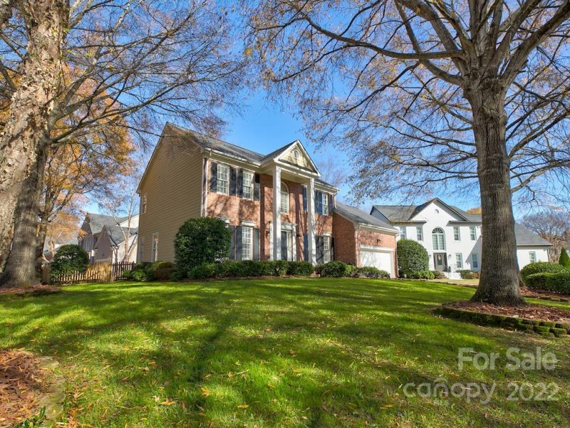 Property image 2 at 6712 Thurmont Court, Charlotte, NC 28277