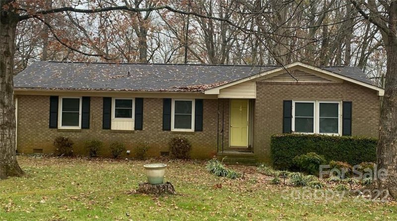 206 Cottage Place