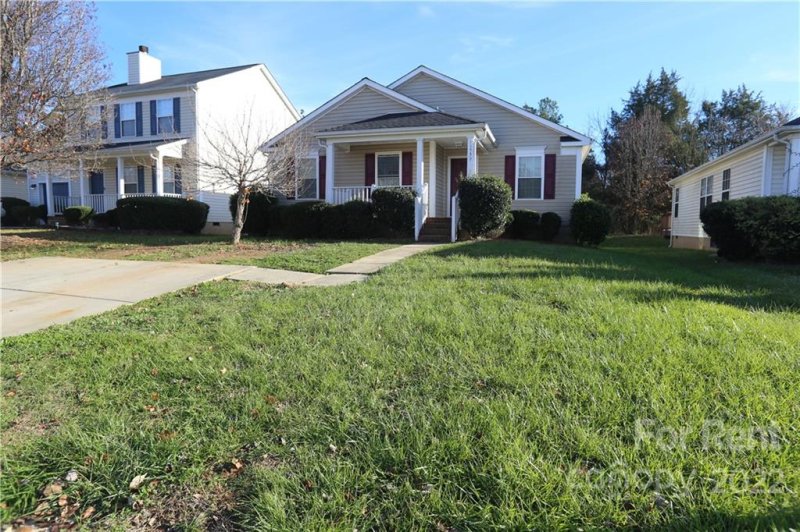 11539 Stewarts Crossing Drive