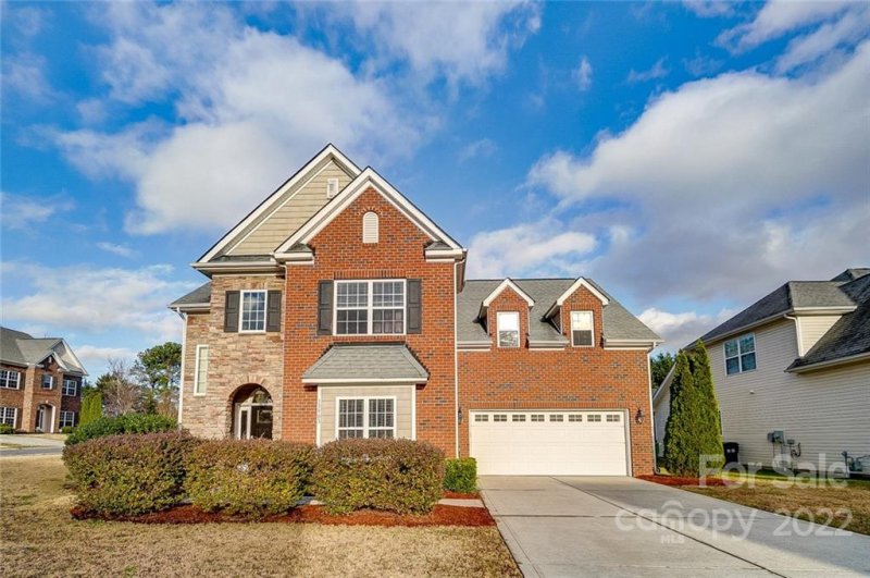 13903 Highland Meadow Road