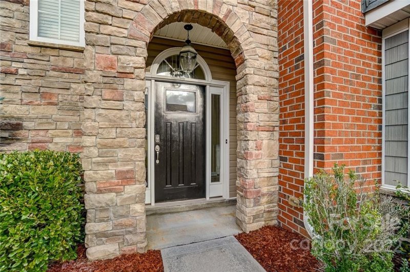 Property image 4 at 13903 Highland Meadow Road, Charlotte, NC 28273