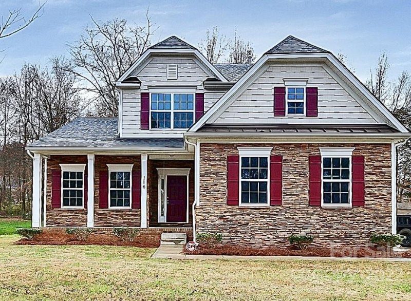 116 Rock Springs Way