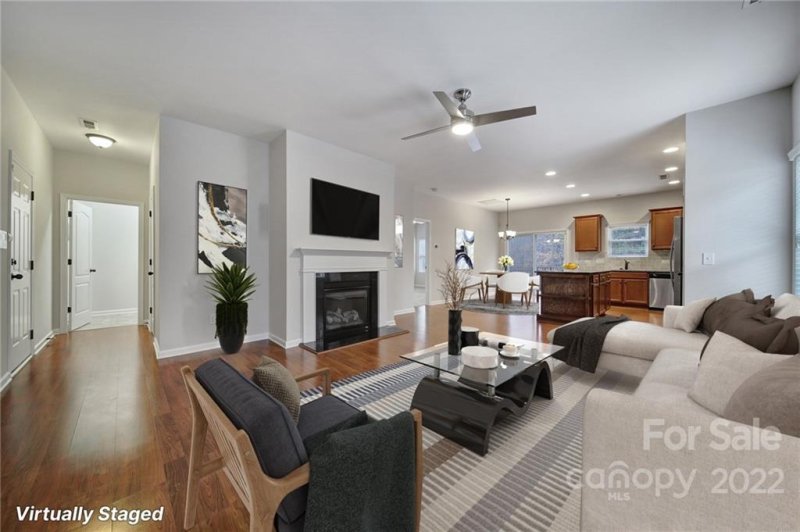 Property image 4 at 14732 Glenduff Place, Charlotte, NC 28278