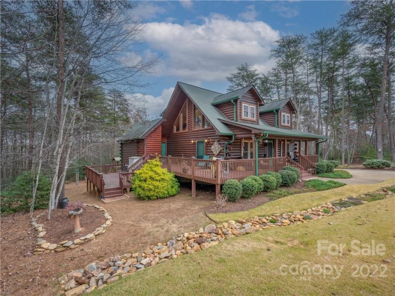 Property image 4 at 234 Brookside Parkway, Lake Lure, NC 28746