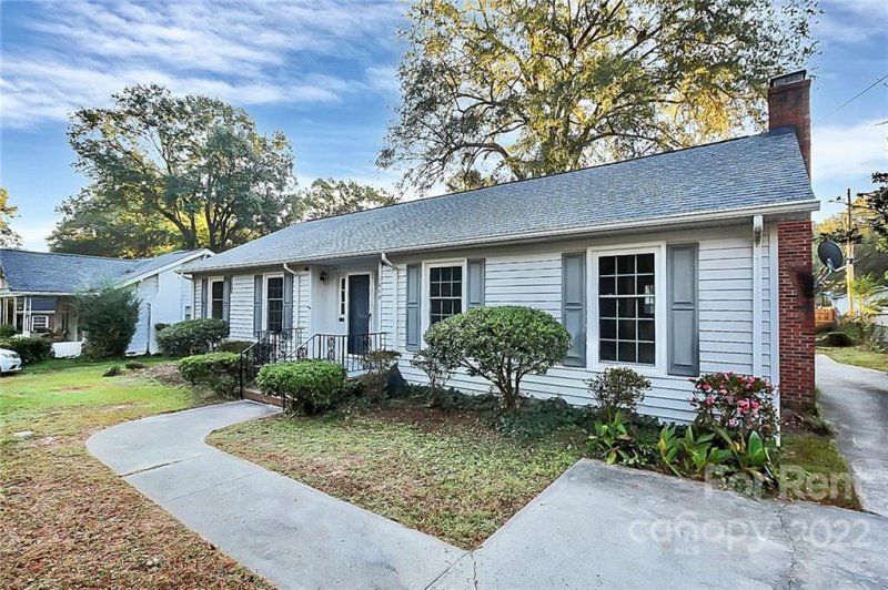 Property image 2 at 1215 Jones Street, Gastonia, NC 28052