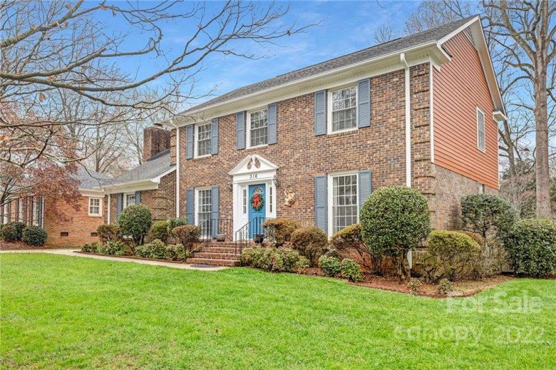 Property image 2 at 316 Chadmore Drive, Charlotte, NC 28270
