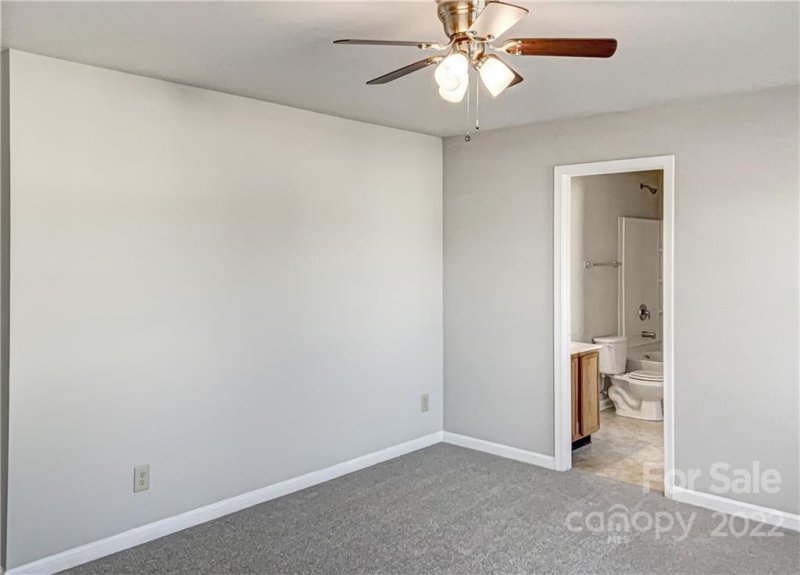 Property image 5 at 2620 Cochrane Drive, Charlotte, NC 28269