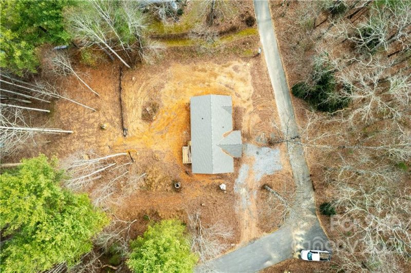 Property image 5 at 60 Oakwood Drive, Horse Shoe, NC 28792