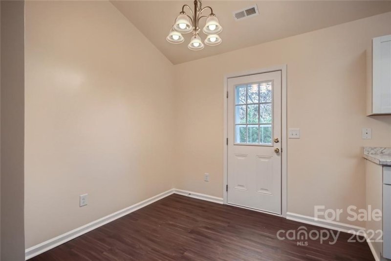 Property image 3 at 4620 Palm Breeze Lane, Charlotte, NC 28208