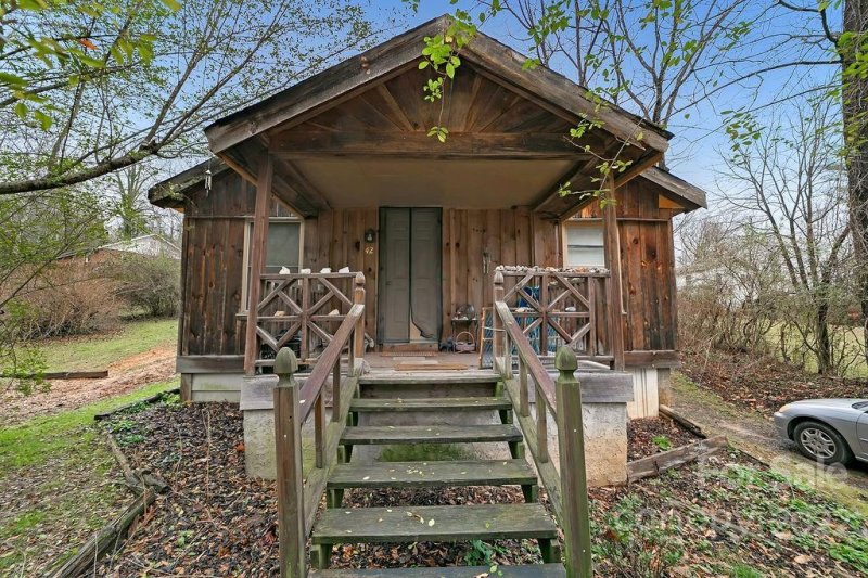 Property image 5 at 42 Hampton Road, Brevard, NC 28712