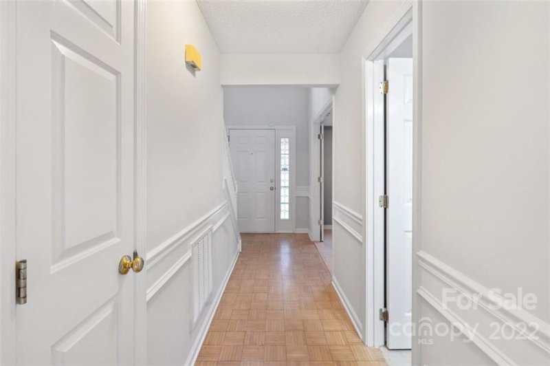 Property image 5 at 9637 Nettle Drive, Charlotte, NC 28216