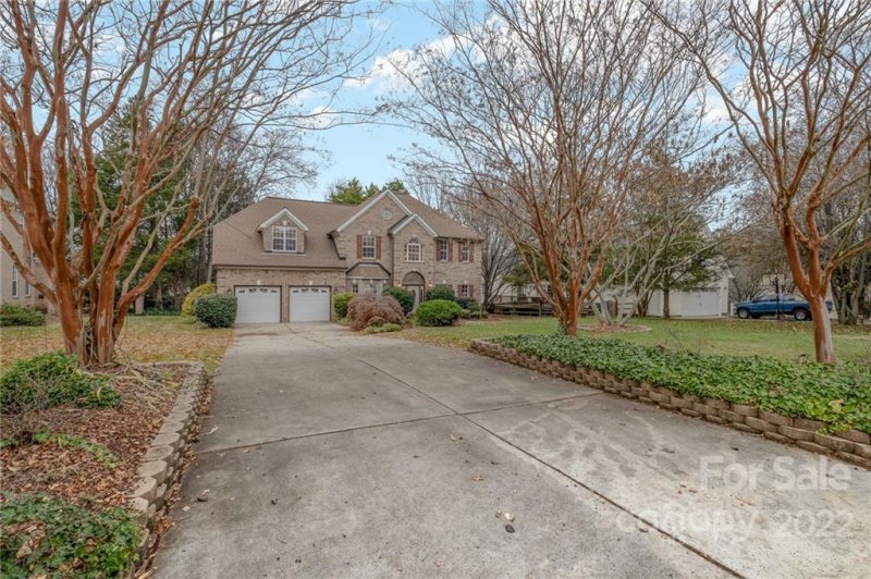 Property image 2 at 5604 Berry Ridge Drive, Harrisburg, NC 28075