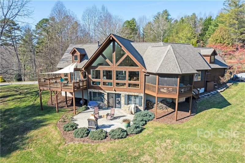 Property image 2 at 25 Sky Vista Lane, Hendersonville, NC 28792