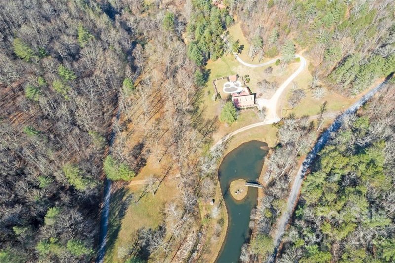 Property image 5 at 25 Sky Vista Lane, Hendersonville, NC 28792