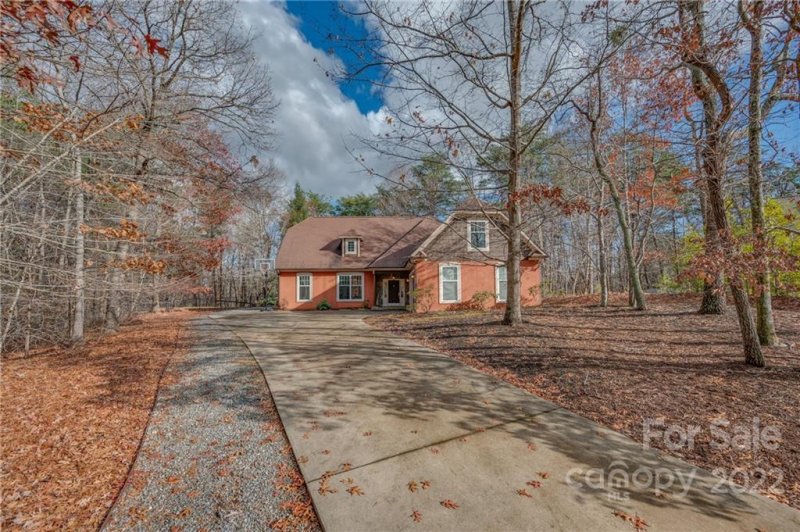 Property image 2 at 88 Killarney Drive, Columbus, NC 28722