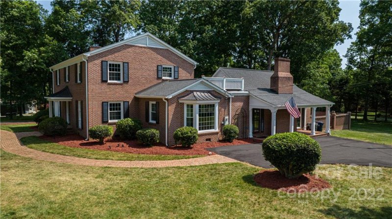 Property image 3 at 800 S Hwy 27 Highway, Stanley, NC 28164