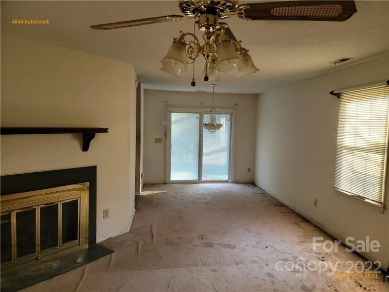 Property image 2 at 4844 Butterwick Lane, Charlotte, NC 28212