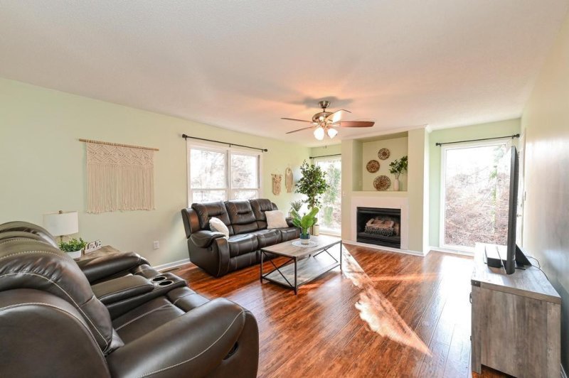 Property image 4 at 6191 N Knoll Place, Hickory, NC 28601