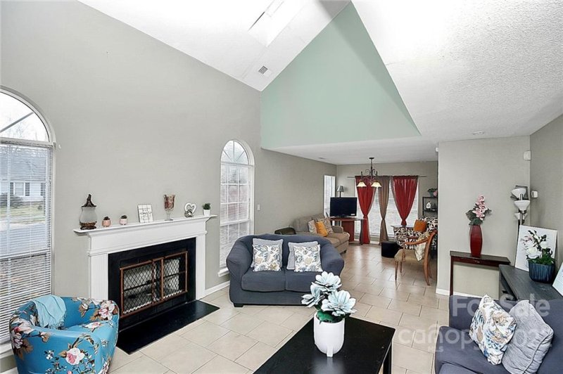 Property image 4 at 5701 Silver Eagle Drive, Charlotte, NC 28214