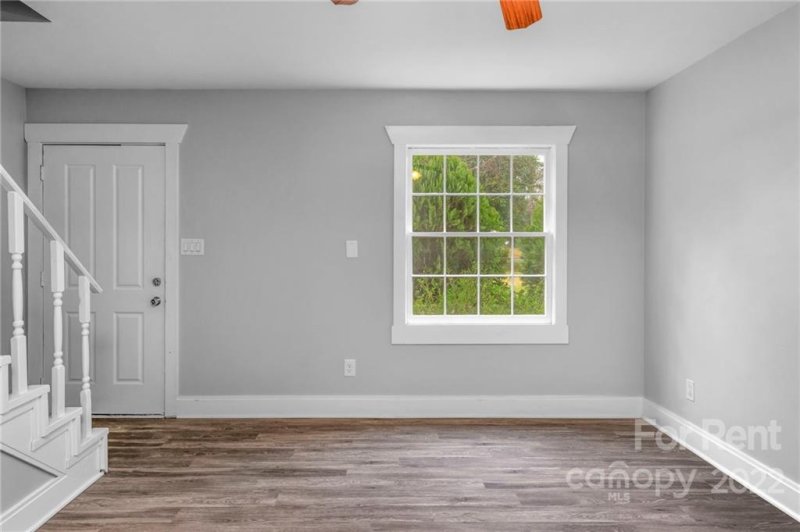 Property image 5 at 638 Chipley Avenue, Charlotte, NC 28205