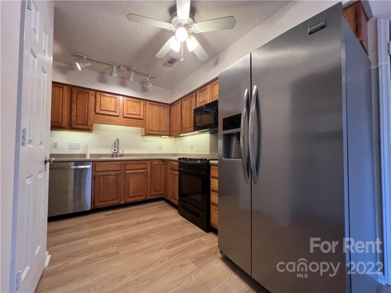 Property image 5 at 6428 Whitewater Drive, Charlotte, NC 28214