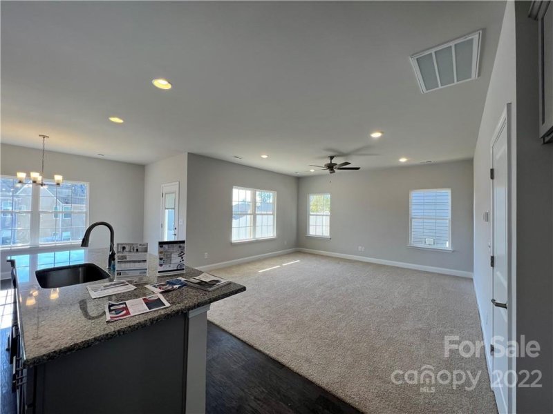 Property image 2 at 723 Robert Moses Drive, Gastonia, NC 28056