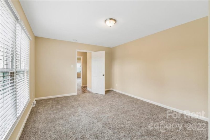 Property image 5 at 7311 Riding Trail Road, Charlotte, NC 28212