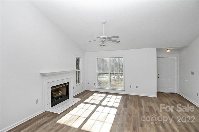 Property image 5 at 7205 Hunters Bluff Drive, Denver, NC 28037