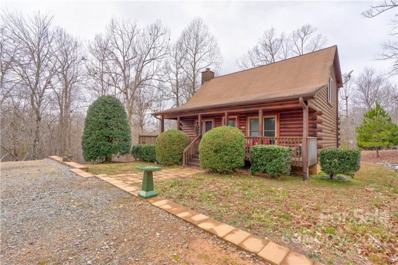 Property image 2 at 815 Cross Ridge Drive, Rutherfordton, NC 28139