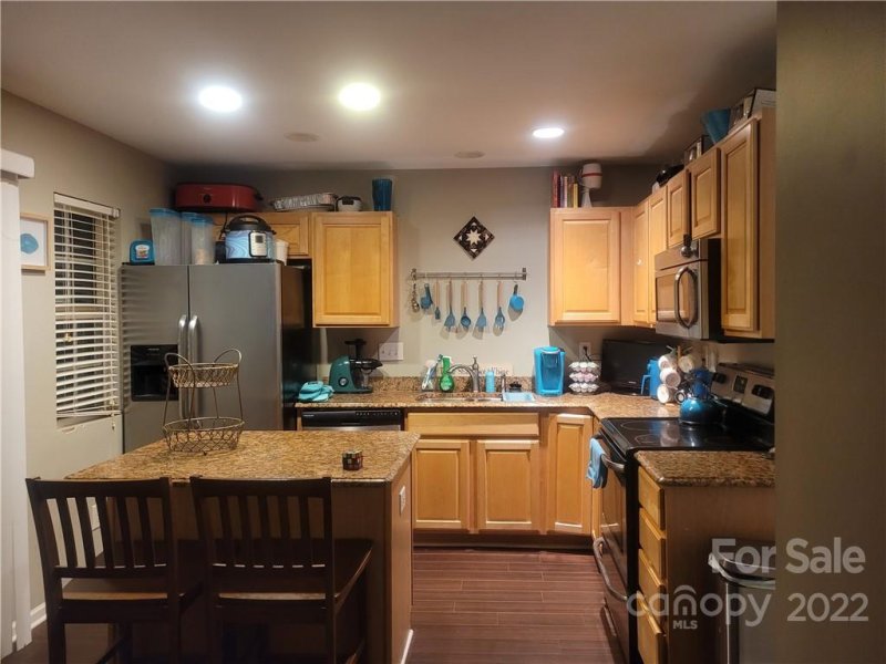 Property image 5 at 1912 Billingsville School Court, Charlotte, NC 28214