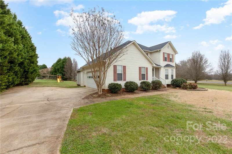 Property image 4 at 462 Cress School Road, Salisbury, NC 28147