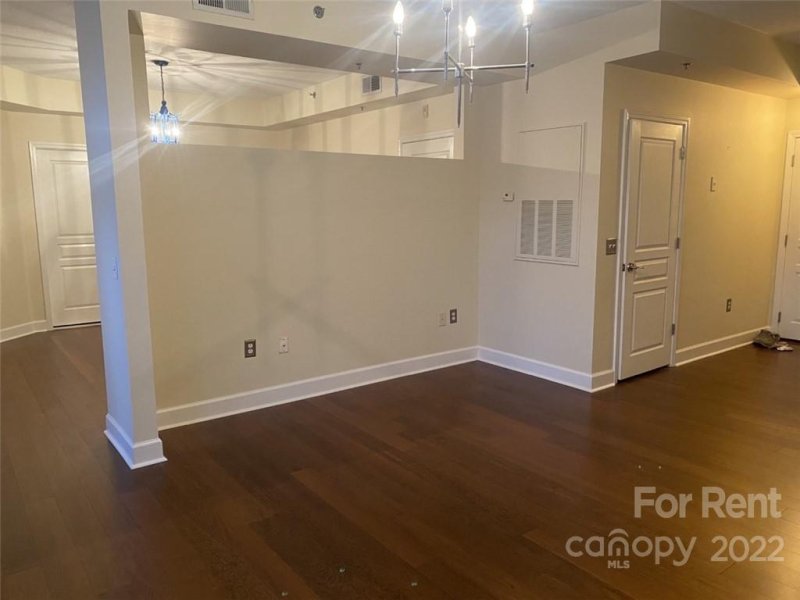 Property image 4 at 1320 Fillmore Avenue, Charlotte, NC 28203