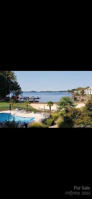 Property image 4 at 17810 Half Moon Lane, Cornelius, NC 28031