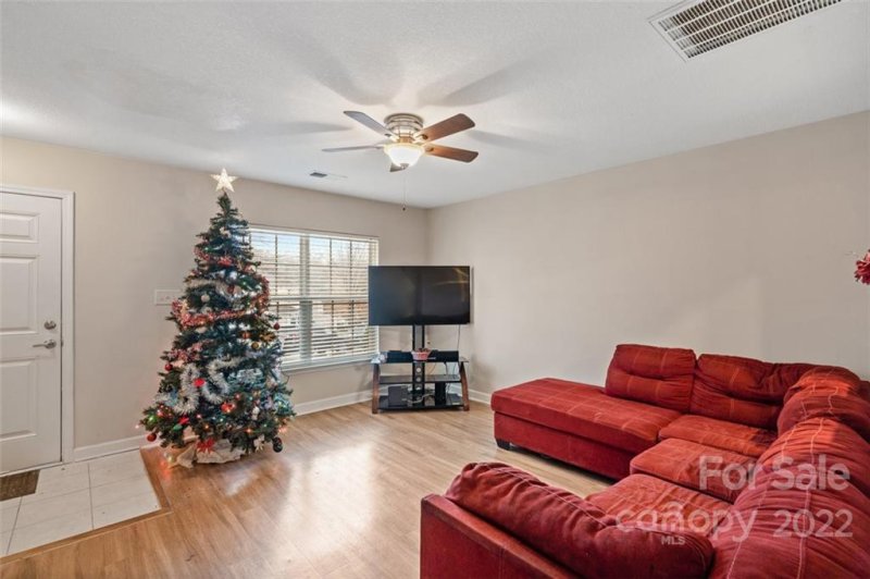 Property image 2 at 7433 Lady Liberty Lane, Charlotte, NC 28217