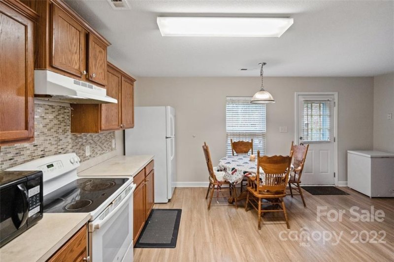 Property image 4 at 7433 Lady Liberty Lane, Charlotte, NC 28217