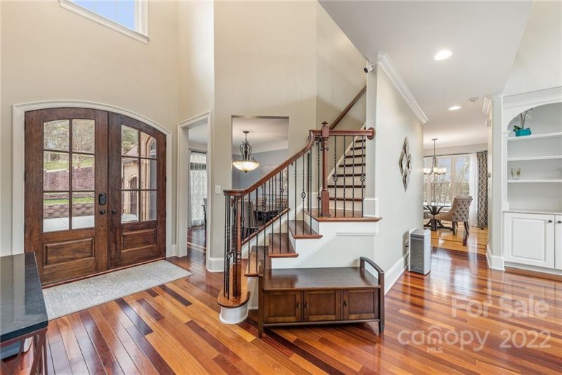 Property image 3 at 15501 Eagleview Drive, Charlotte, NC 28278